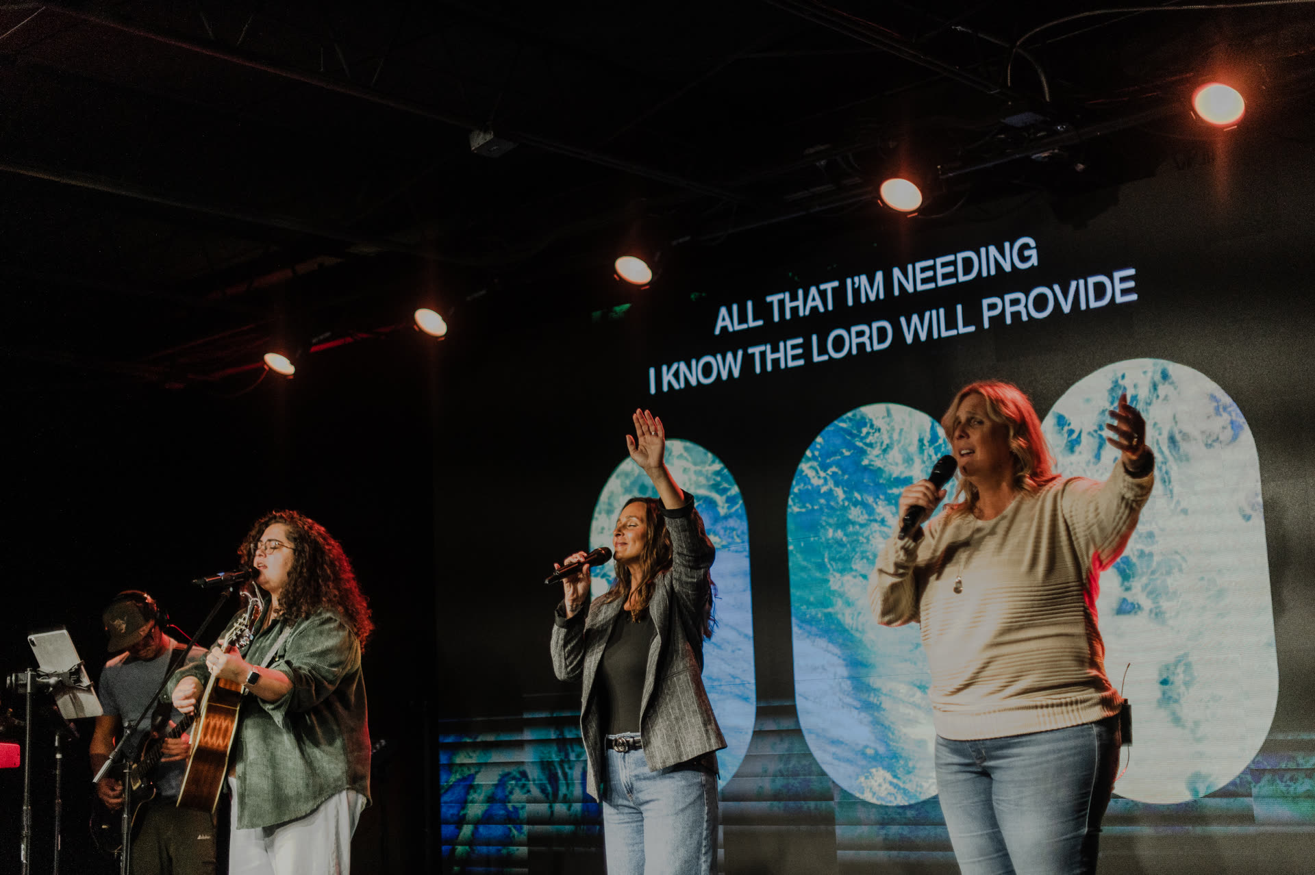 Worship at The Pointe Church